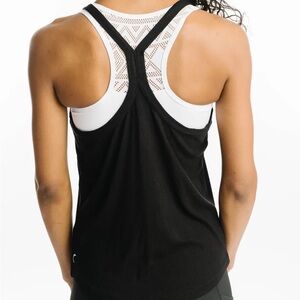 Black ribbed Daphne tank